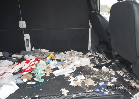 2024 Ford Transit-250 z USA, uszkodzony, nr VIN 1FTBR1C89RKB70560